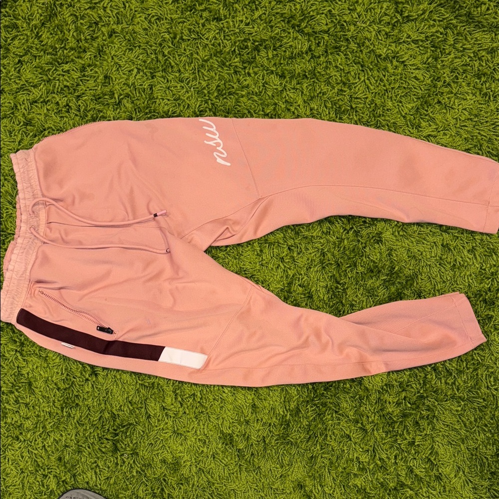 Nike NSW Pink sweat Pants